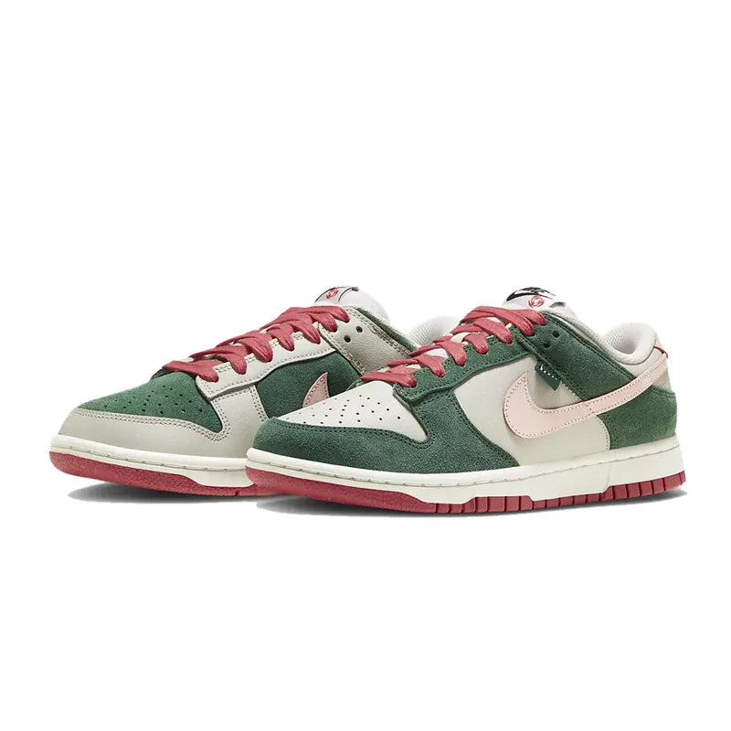 Nike Dunk Low SE 'All Petals United'
