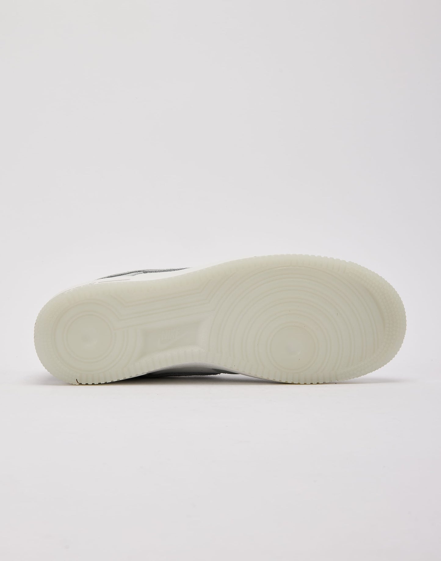 Nike Air Force 1 Low '07 LV8 Gris