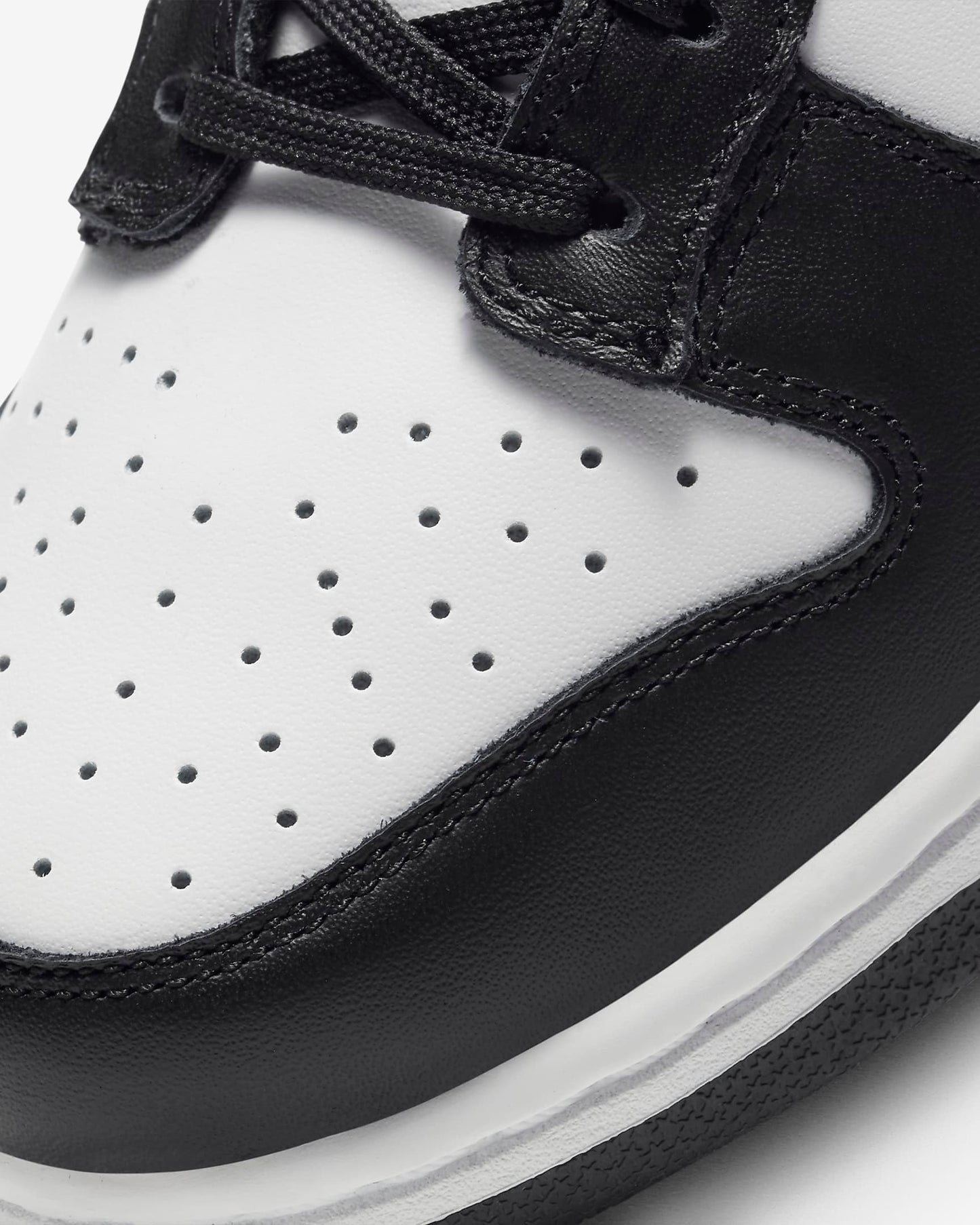 Nike Dunk Low Panda