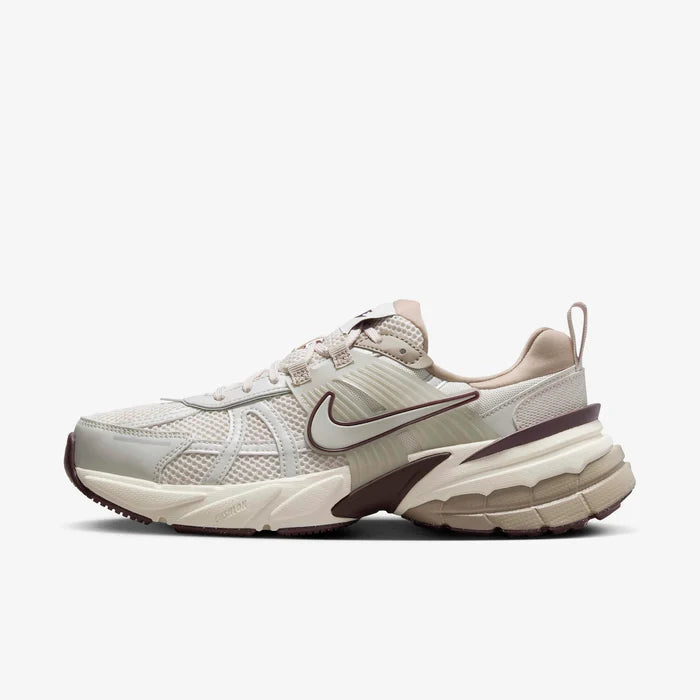 Nike V2K Run Beige Marron