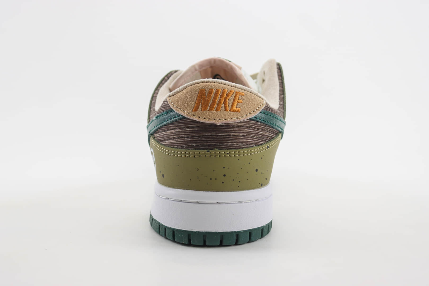 Nike SB Dunk Low X Yuto Horigome
