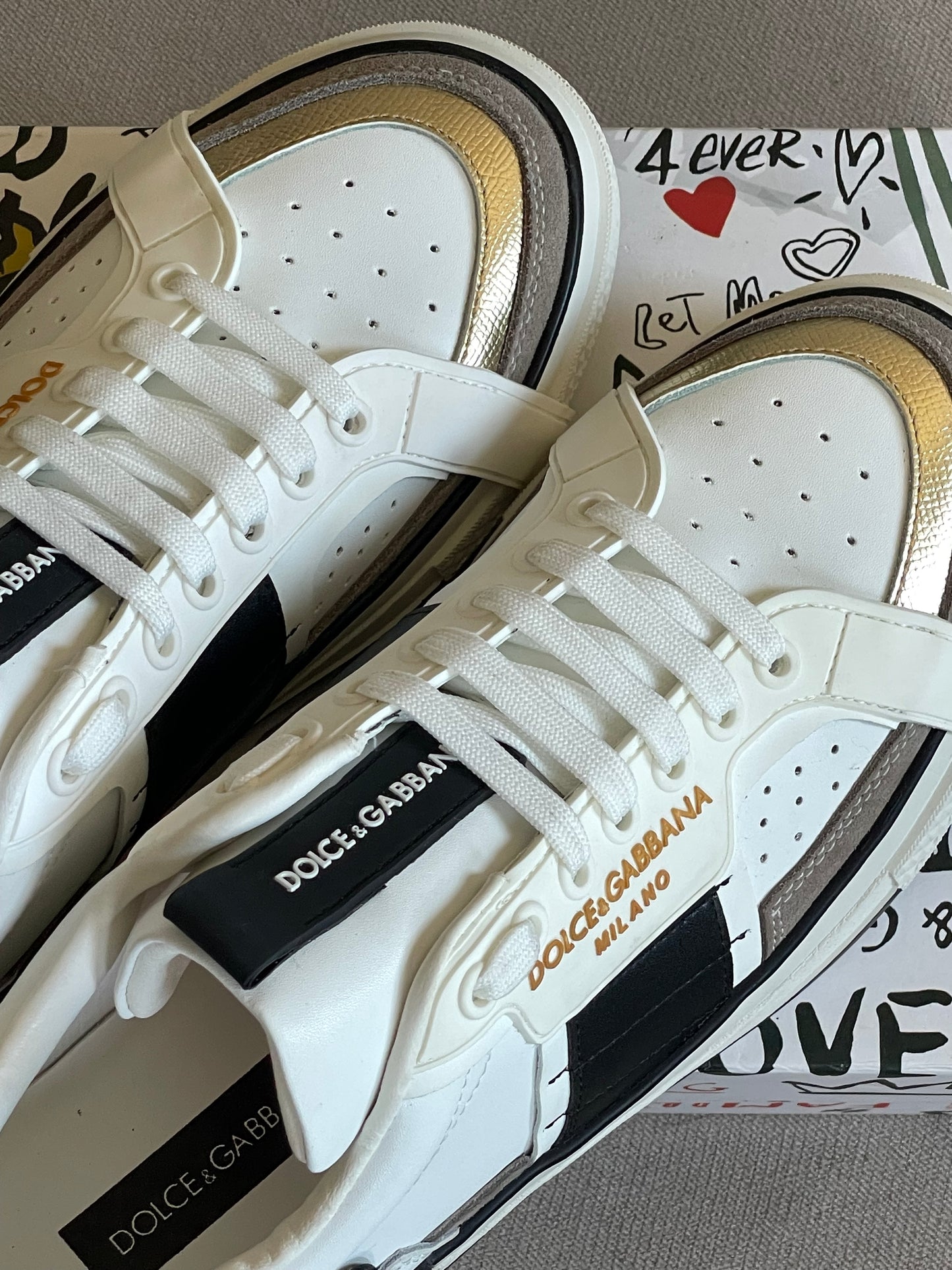 Dolce&Gabbana Calfskin 2 Zero White Metallic