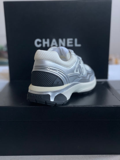 Chanel CC Logo White Silver