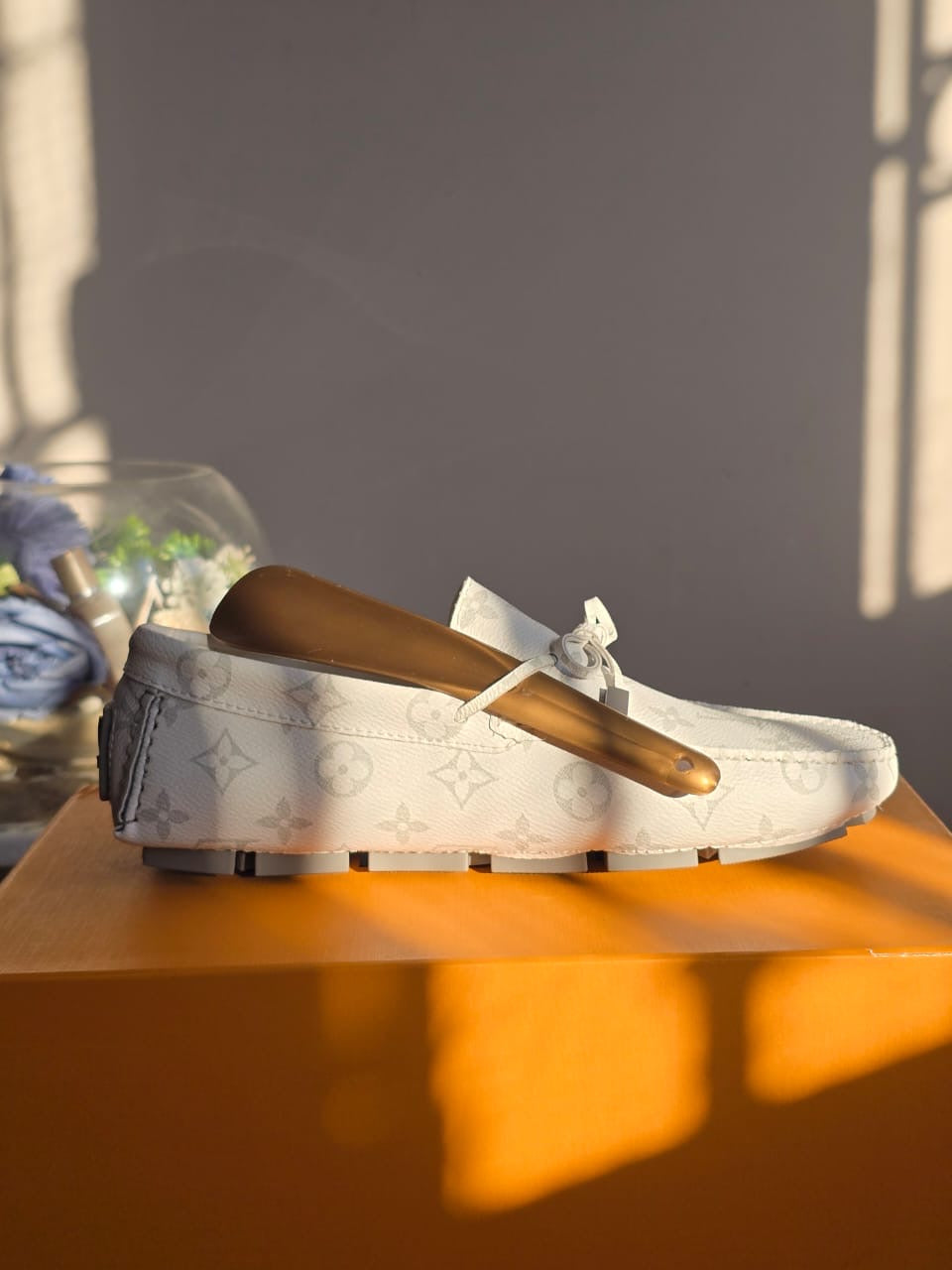 Louis Vuitton Driver Moccasins Blanc