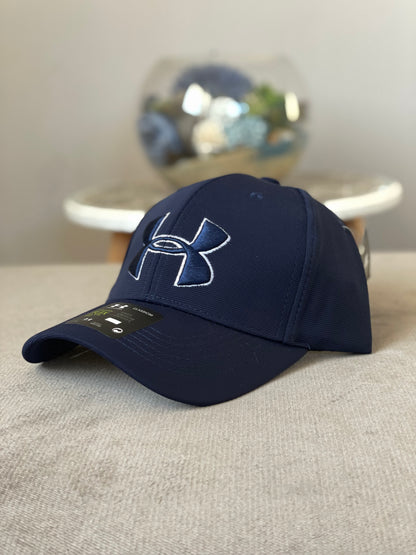 Casquette Under Armour Bleu Foncé Avec Logo Bleu Blanc Réglable Strapback