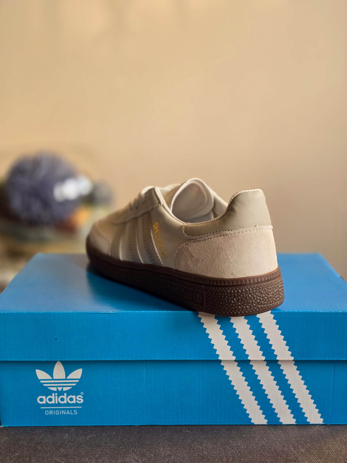 Adidas Handball Spezial "Alumina Wonder Beige"