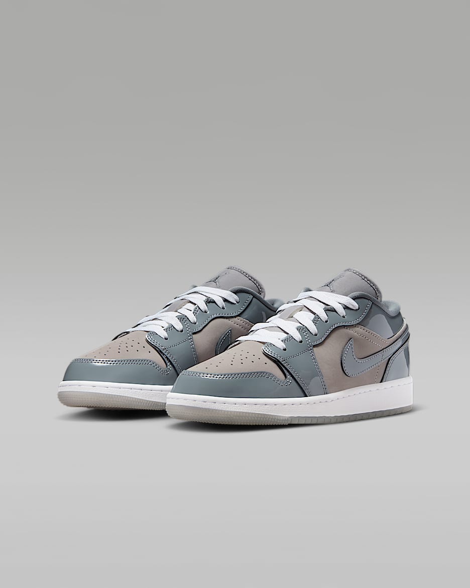 Air Jordan 1 Low SE ‘Medium Grey’