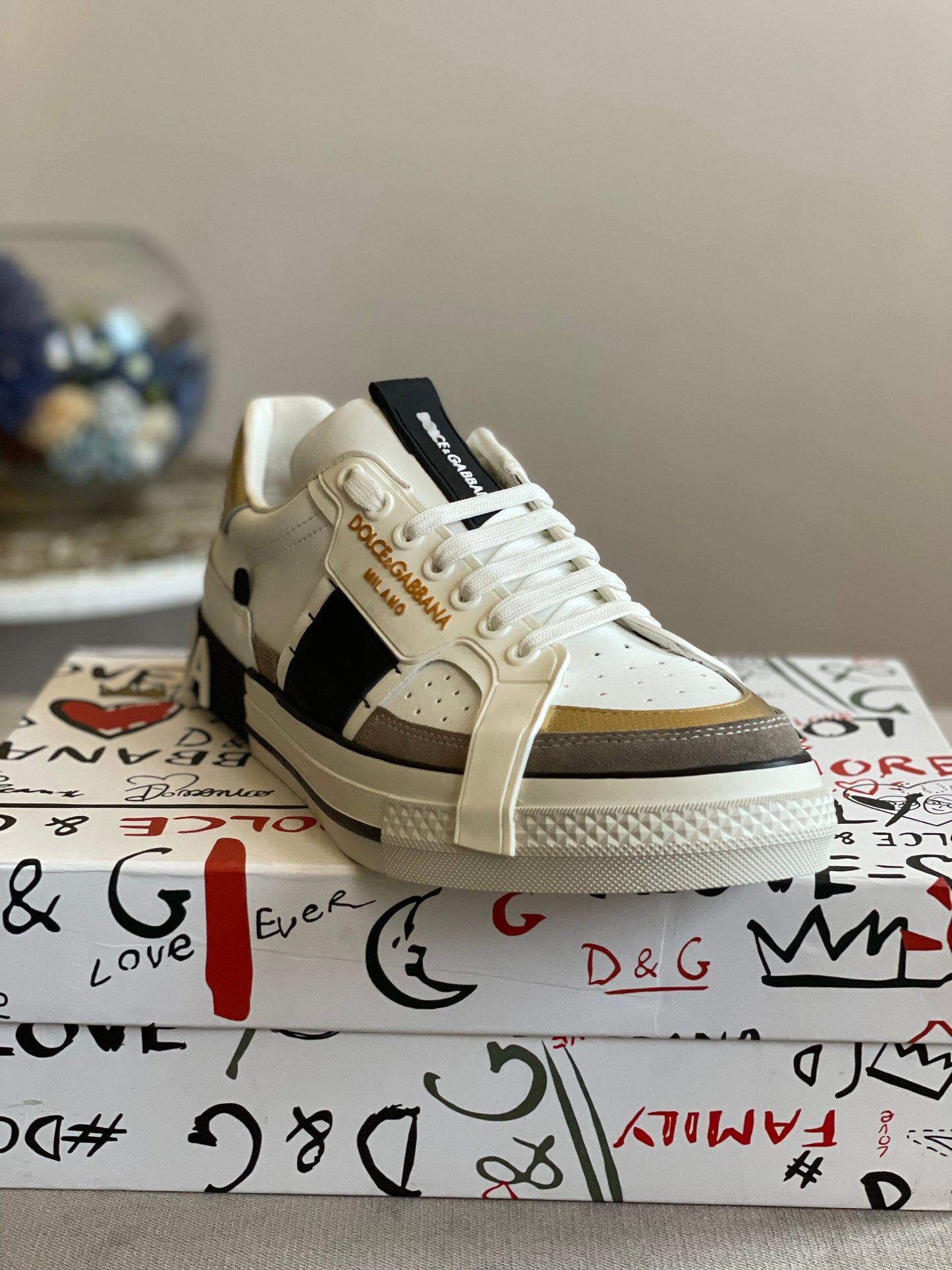 Dolce&Gabbana Calfskin 2 Zero White Metallic