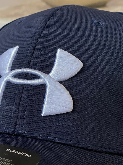 Casquette Under Armour Bleu Foncé Avec Motif Réglable Strapback