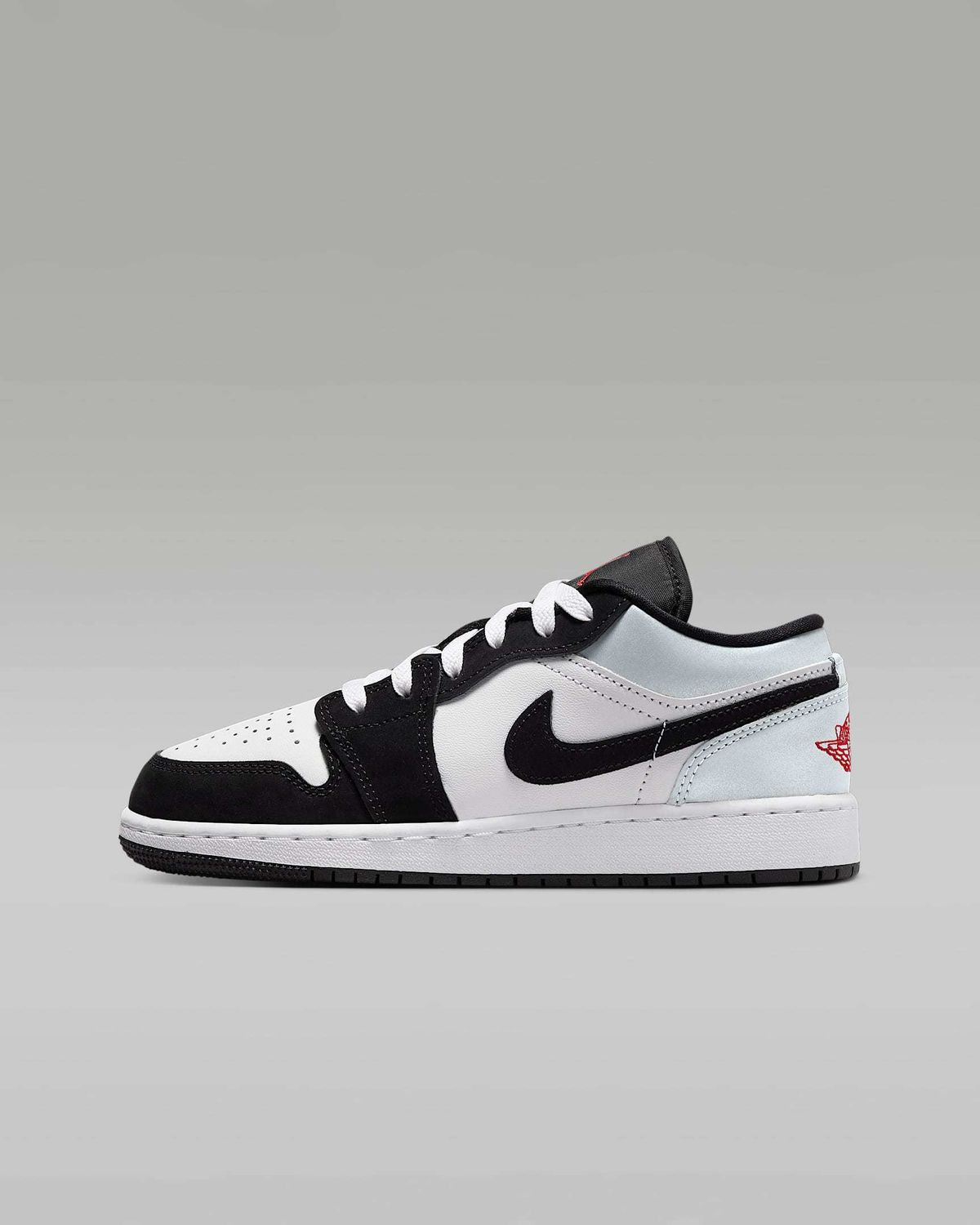 Air Jordan 1 Low SE Panda Toe