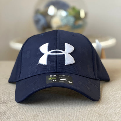 Casquette Under Armour Bleu Foncé Avec Motif Réglable Strapback