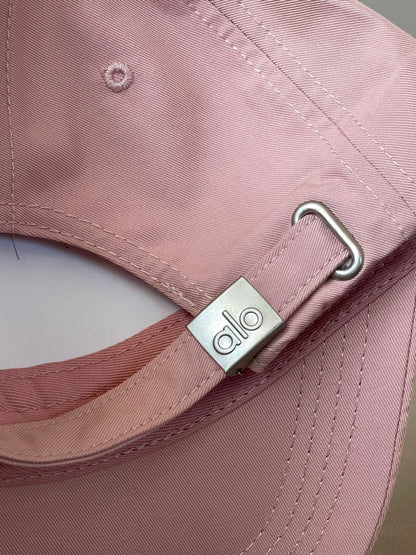 Casquette Alo Yoga Rose Saumon Réglable Strapback m