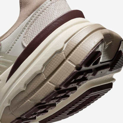 Nike V2K Run Beige Marron