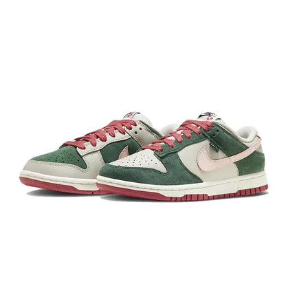 Nike Dunk Low SE 'All Petals United'