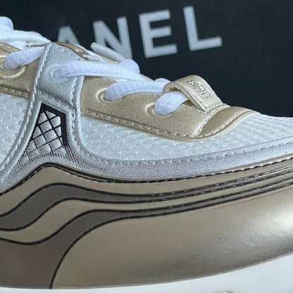 Chanel CC Logo White Gold