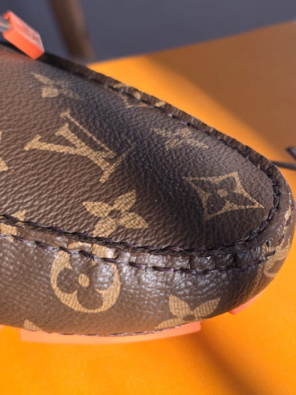 Louis Vuitton Driver Moccasins Marron/Orange