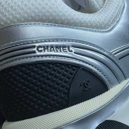 Chanel CC Logo White Silver