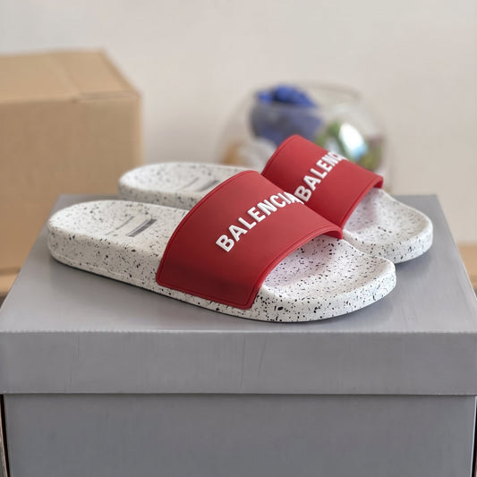 Balenciaga pool slides Rouge Blanc Motif
