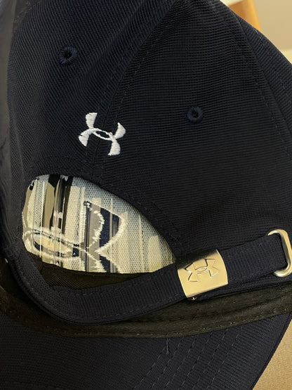 Casquette Under Armour Bleu Foncé Avec Logo Bleu Blanc Réglable Strapback