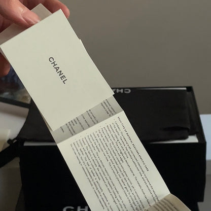 Chanel CC Logo White Gold