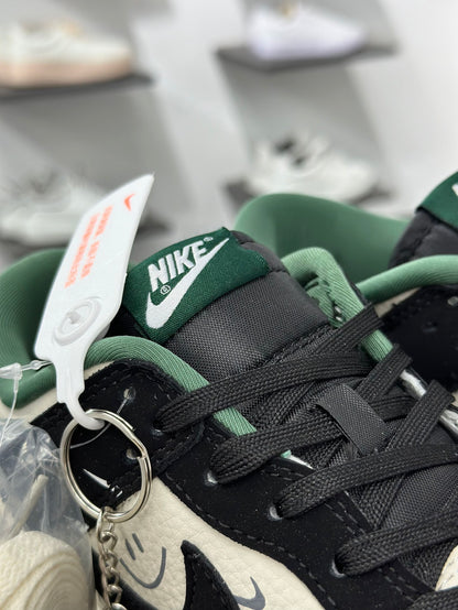 Nike SB Dunk Low Green Black