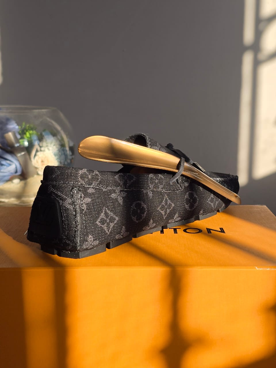 Louis Vuitton Driver Moccasins Noir