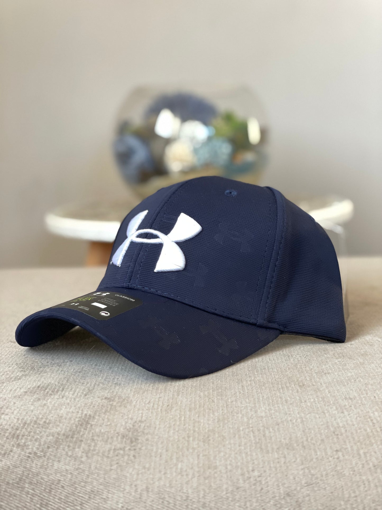 Casquette Under Armour Bleu Foncé Avec Motif Réglable Strapback