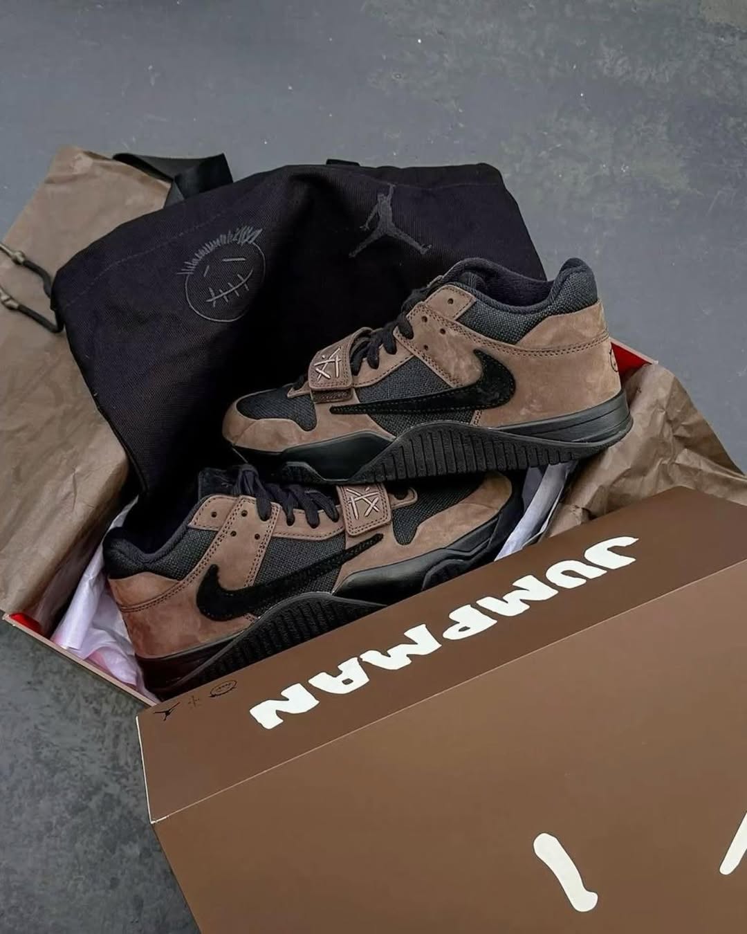 Travis Scott x Jordan Jumpman Jack TR “Dark Mocha”