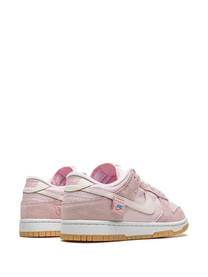 Nike Dunk Low SE “Teddy Bear”
