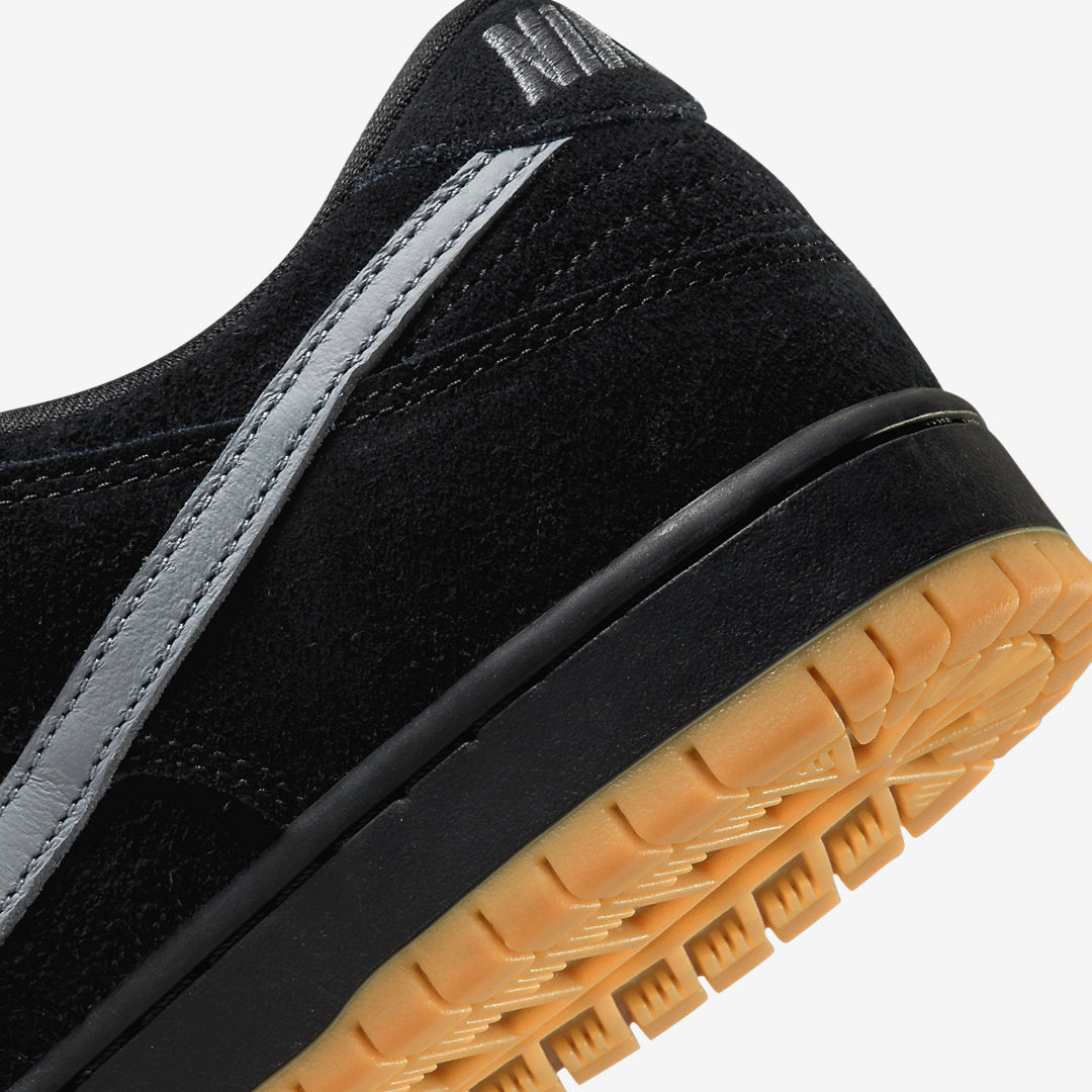 Nike SB Dunk Low "Fog" Noir