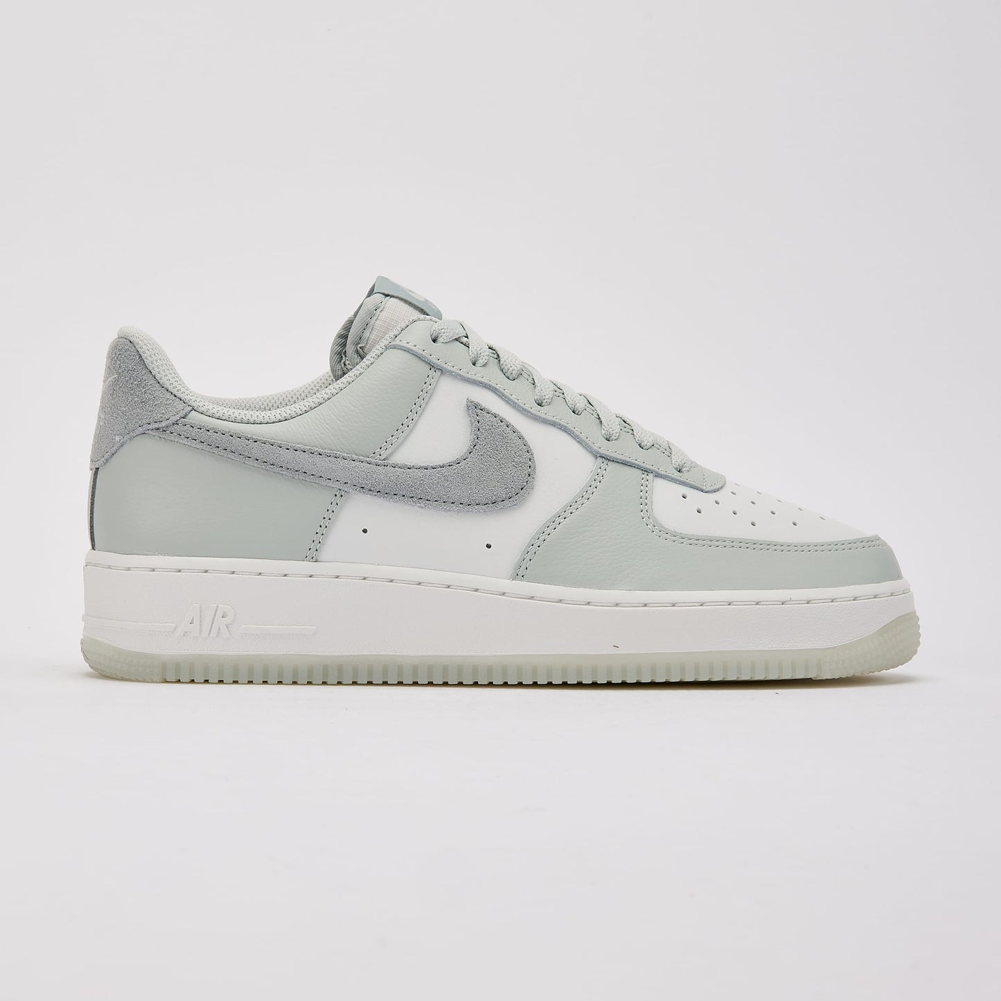 Nike Air Force 1 Low '07 LV8 Gris