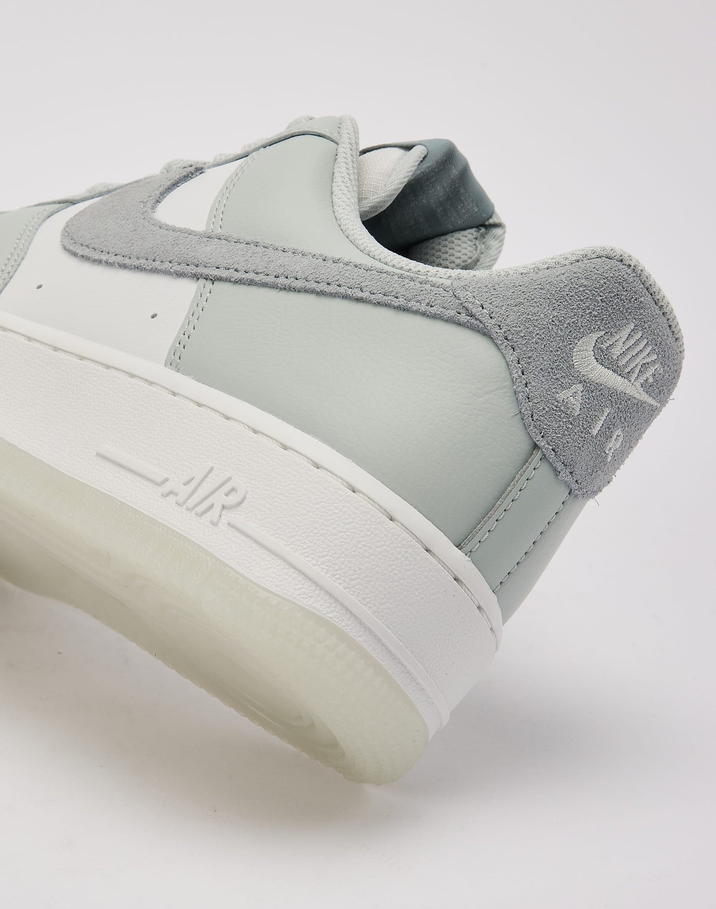 Nike Air Force 1 Low '07 LV8 Gris