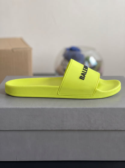 Balenciaga pool slides Jaune Neon