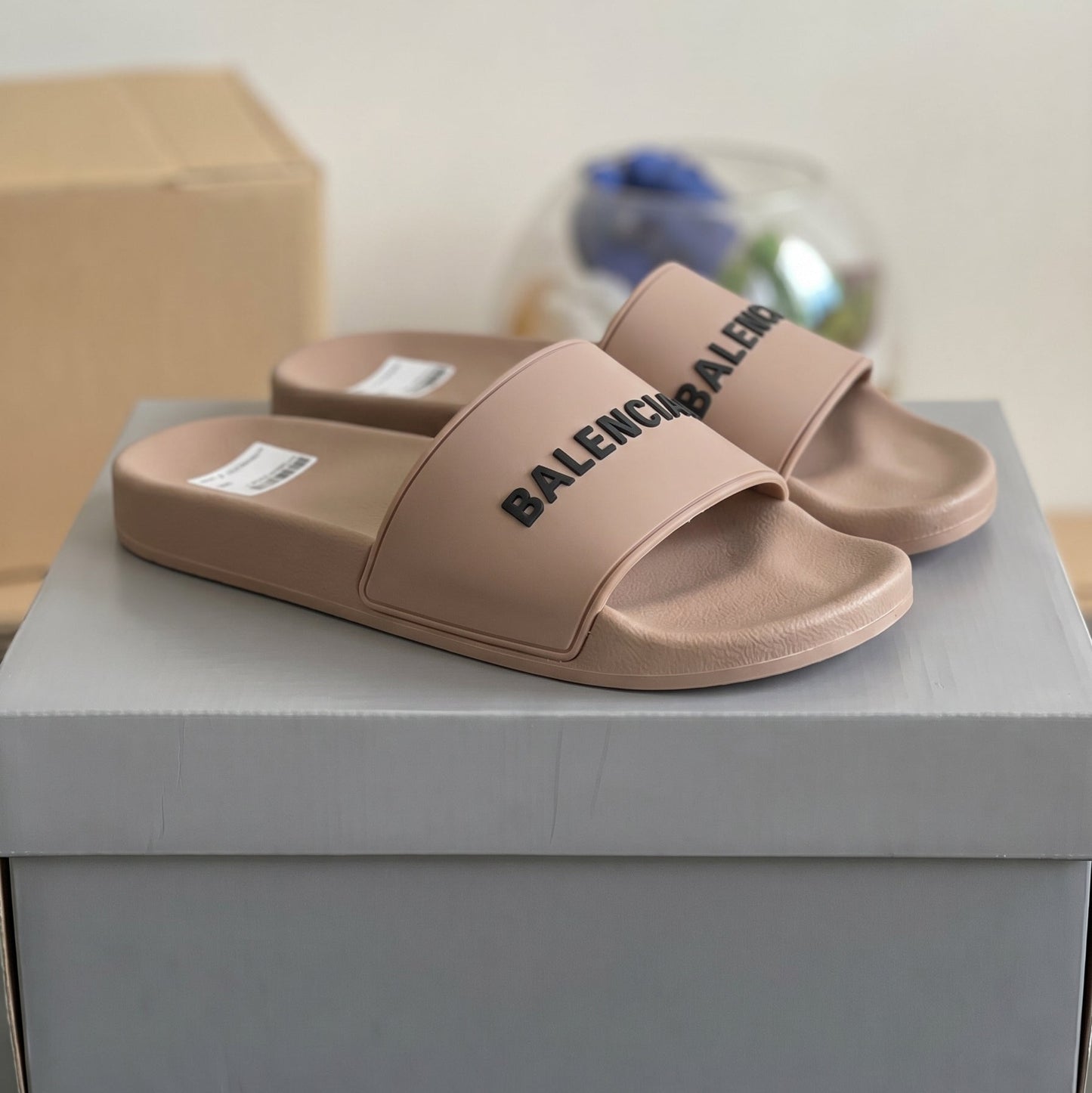 Balenciaga pool slides Brown