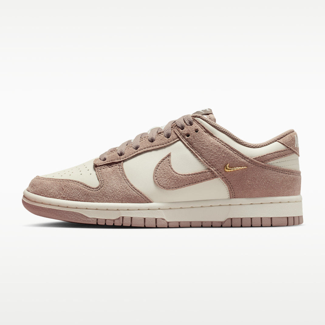 Nike Sb Dunk Low Sail/Metallic Gold/Malt