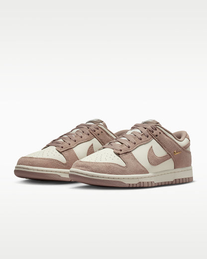 Nike Sb Dunk Low Sail/Metallic Gold/Malt