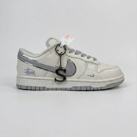 Nike Dunk Low White/Grey X Stussy