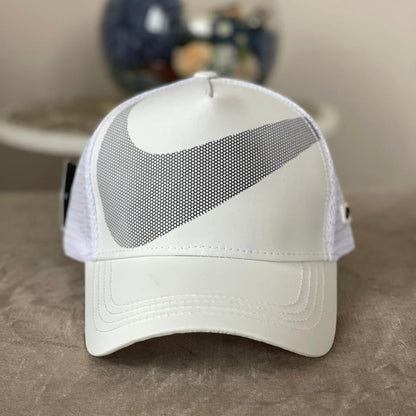 Casquette Nike Blanc Avec Logo Noir Réglable Snapback