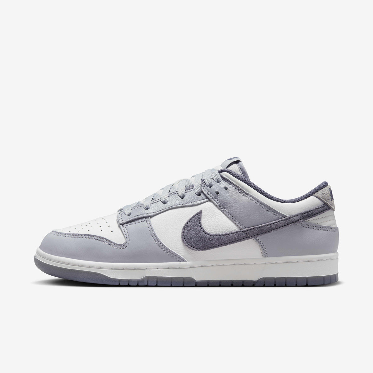 Nike Dunk Low "Light Carbon"
