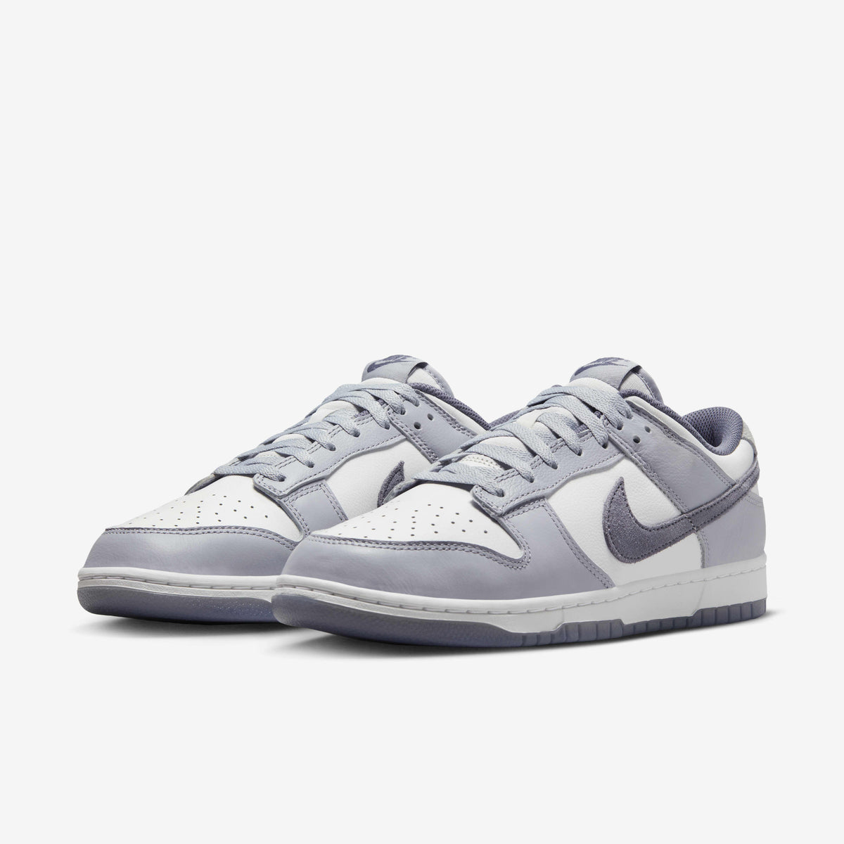 Nike Dunk Low "Light Carbon"
