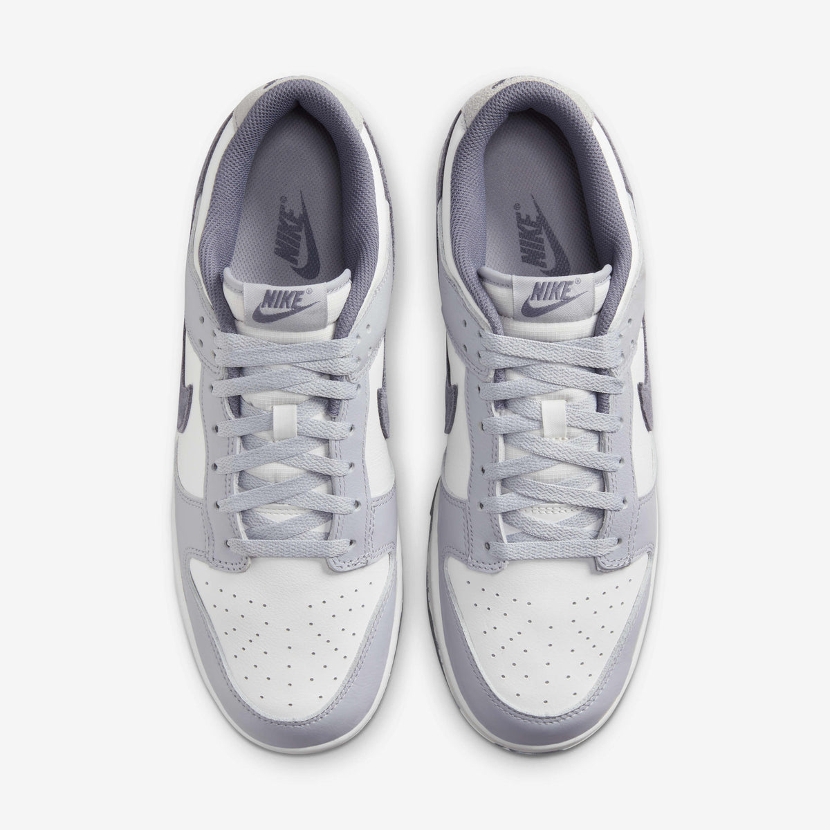 Nike Dunk Low "Light Carbon"