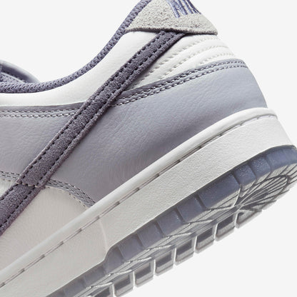 Nike Dunk Low "Light Carbon"