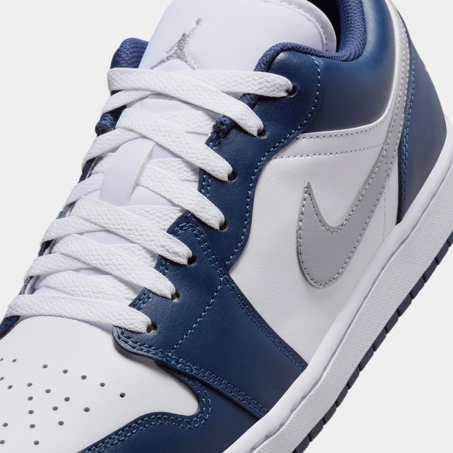 Jordan Air Jordan 1 "Midnight Navy"
