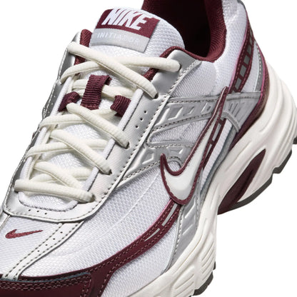 Nike Initiator 'White/Burgundy Crush'