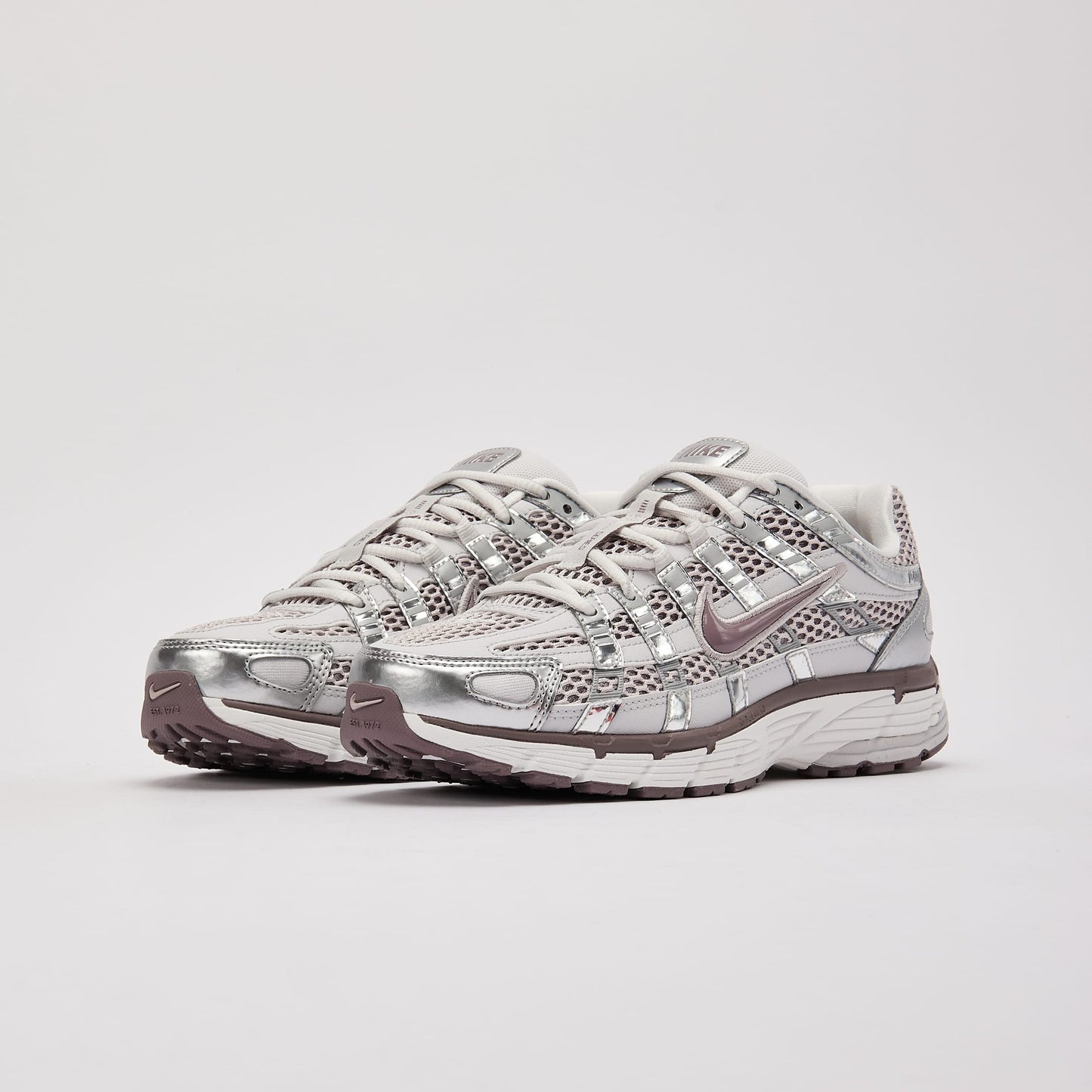 Nike P-6000 Gris